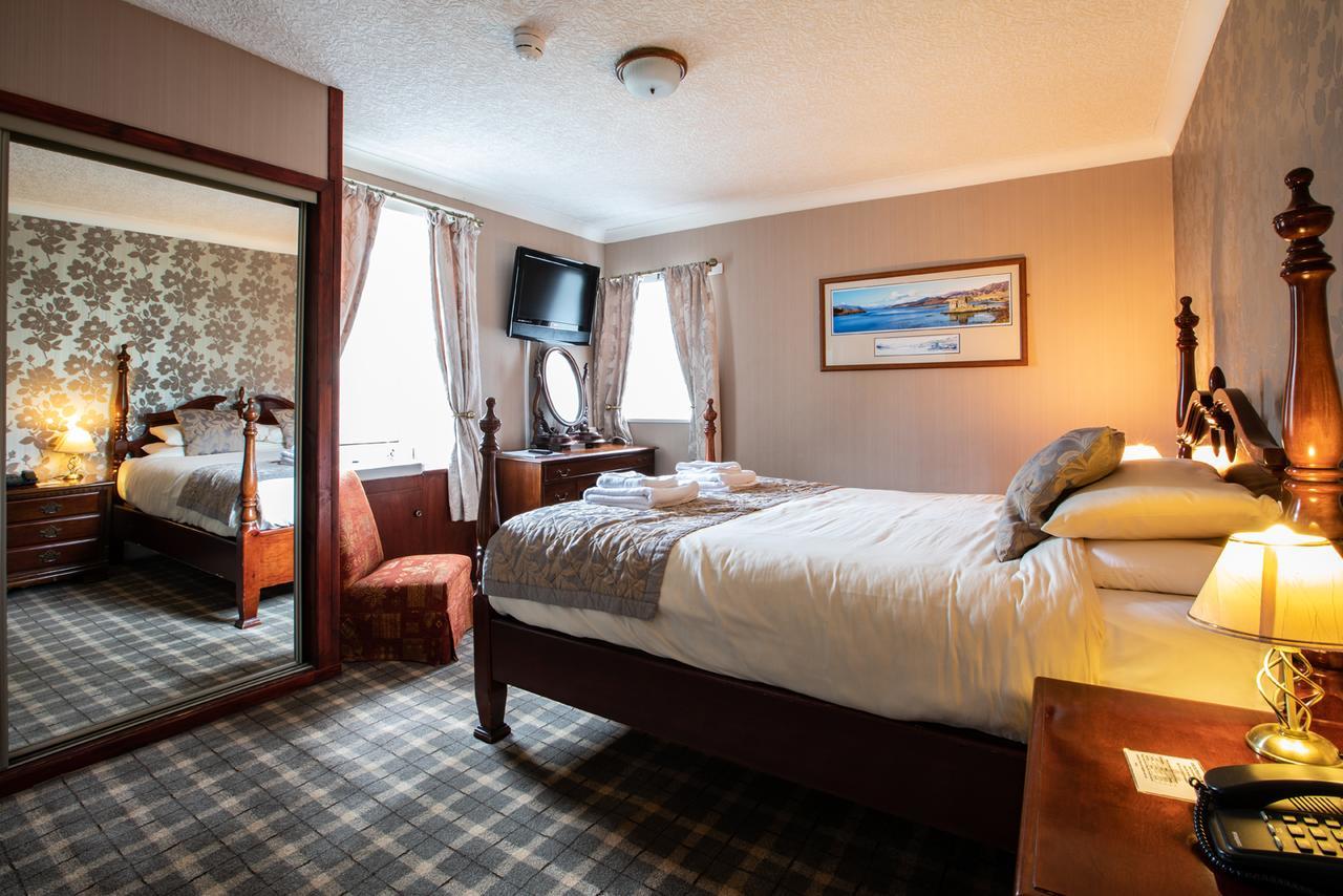 Cairndow Stagecoach Inn Экстерьер фото