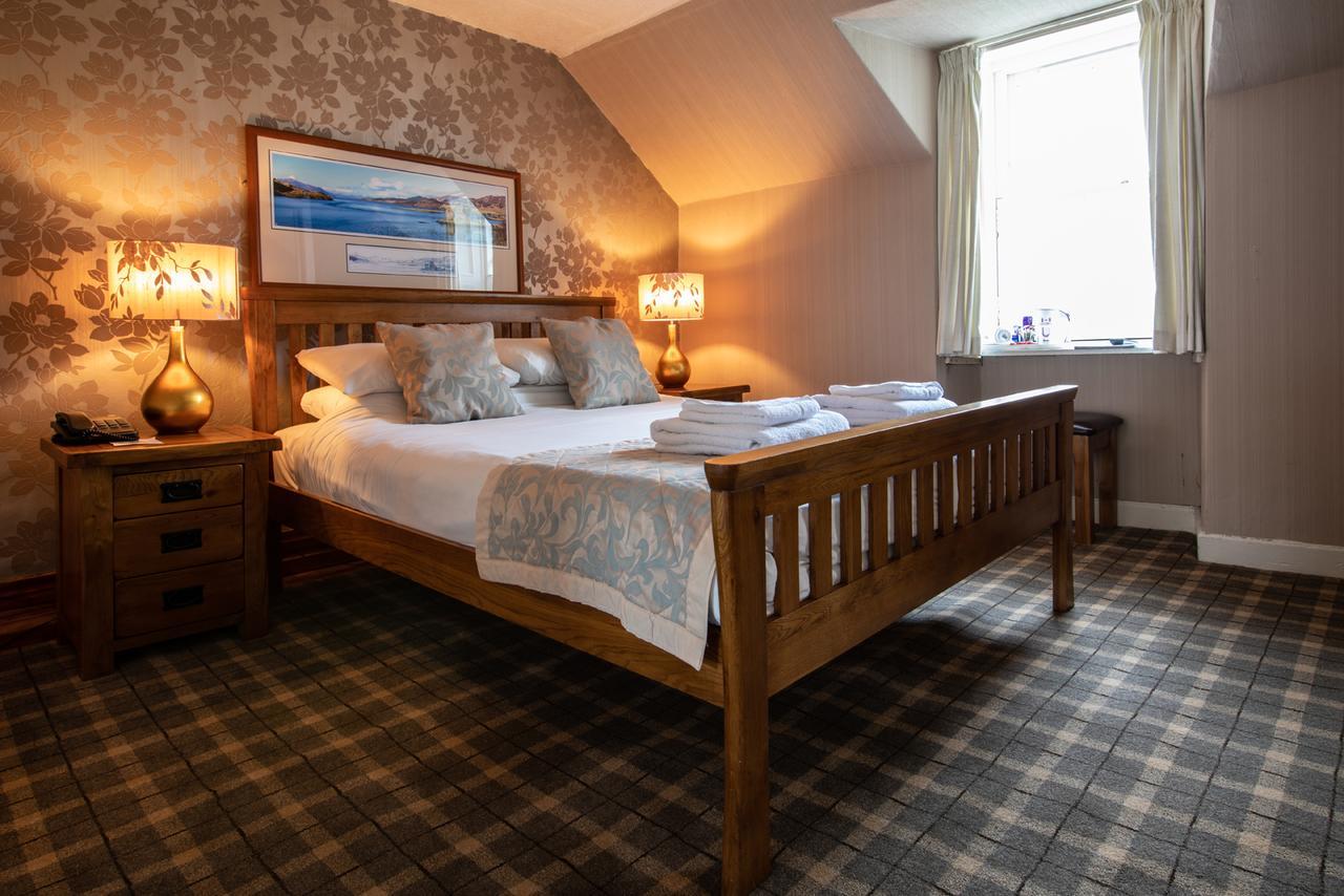 Cairndow Stagecoach Inn Экстерьер фото