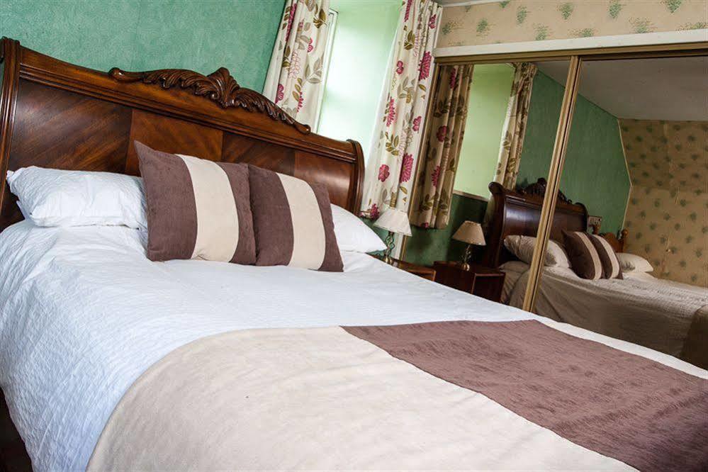 Cairndow Stagecoach Inn Экстерьер фото