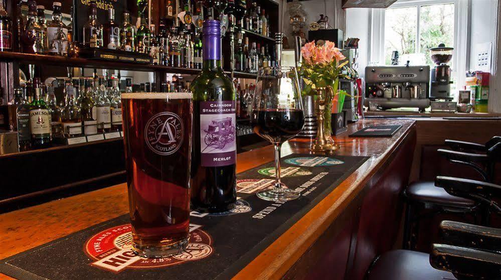Cairndow Stagecoach Inn Экстерьер фото